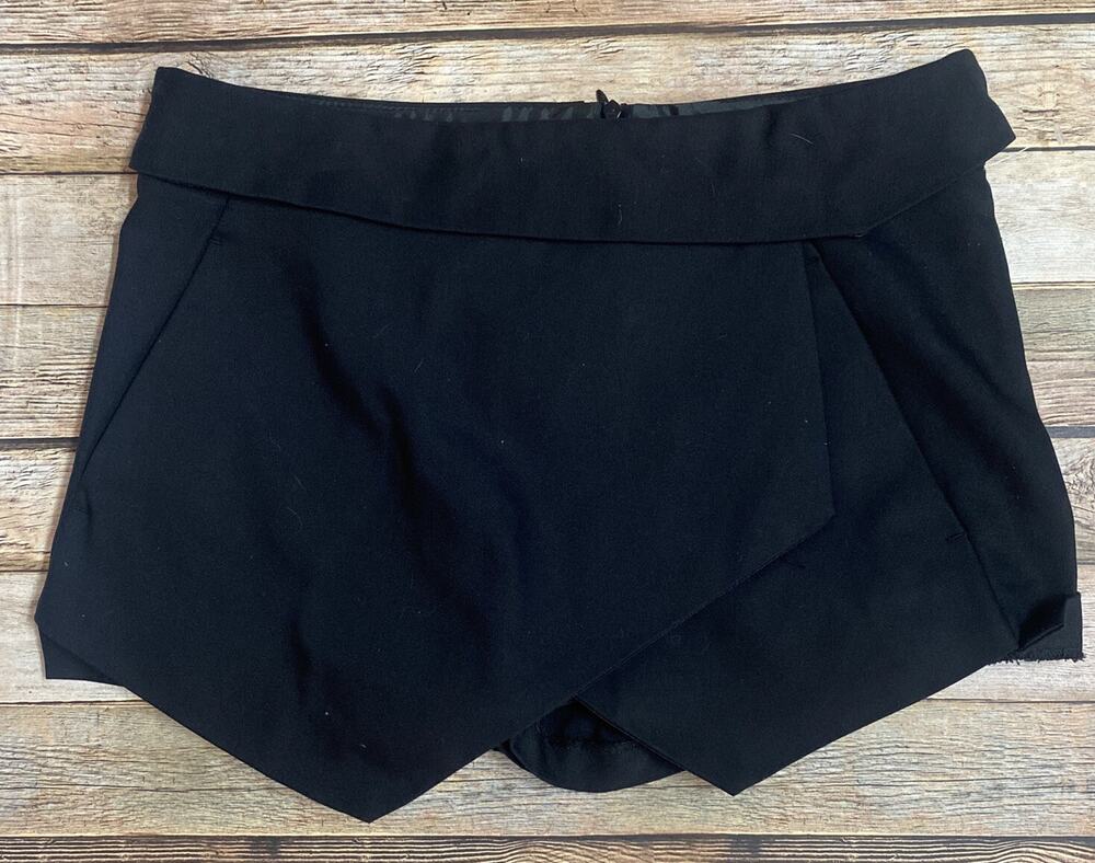 Zara Basics Womens Size XS Black Mini Skort